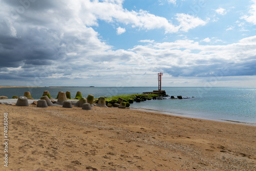 Vue sur la majestueuse barre d'Etel à marée basse, dans le Finistère sud de la Bretagne. 
