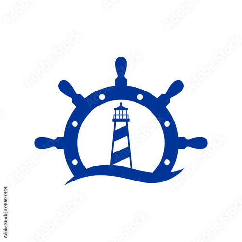 Logo Nautical. Icono de torre marítima en puerto. Silueta de timón de barco con faro de luz con olas de mar
