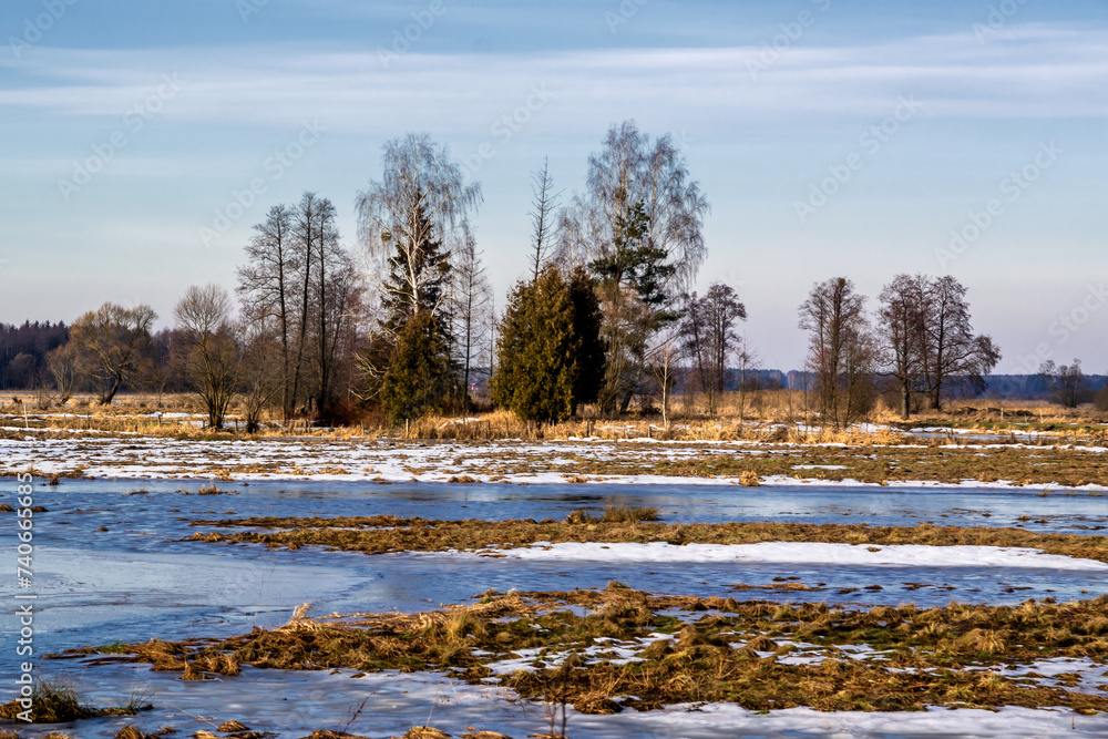 Bajkowe krajobrazy Doliny Górnej Narwi, Podlasie, Polska