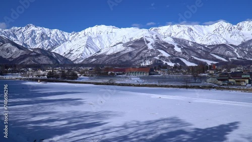 Wallpaper Mural 白馬村から眺めた冬の北アルプス Torontodigital.ca