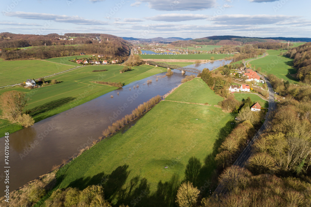 Fototapeta premium Fluss in Deutschland aus der Luft