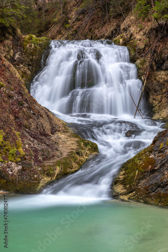 Wasserfall am Obernachkanal bei Wallgau  Bayern