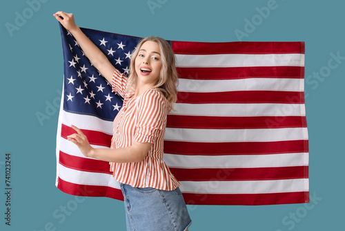 Young woman with USA flag o...