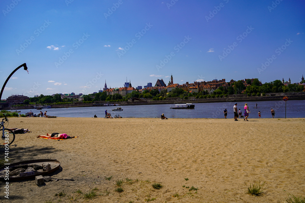 Fototapeta premium river embankments of the Vistula in Warsaw
