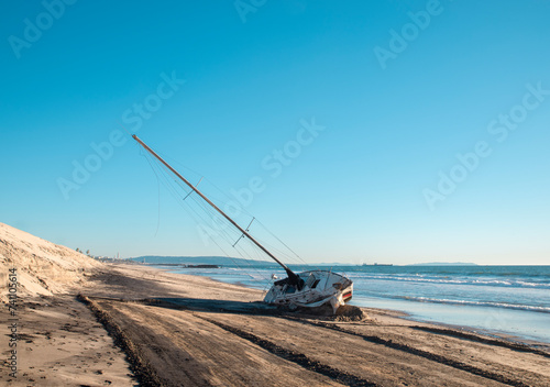Shipwreck in Los Angeles Calfiornia (ID: 741105614)