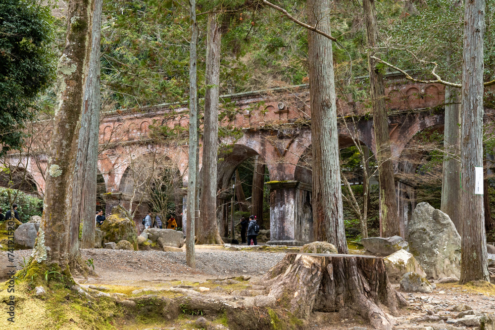 Fototapeta premium 南禅寺水路閣