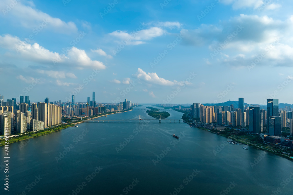 Naklejka premium city, water, skyline, sky, river, building, view, travel, bridge, landscape, lake, clouds, panorama, cityscape, architecture, buildings, urban, bay, town, downtown
