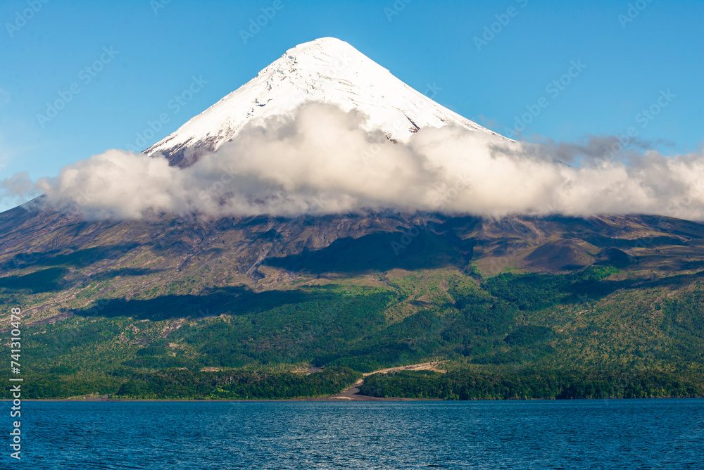 Sailing Lake Todos los Santos, from Petrohue port - Chile - Andean Crossing