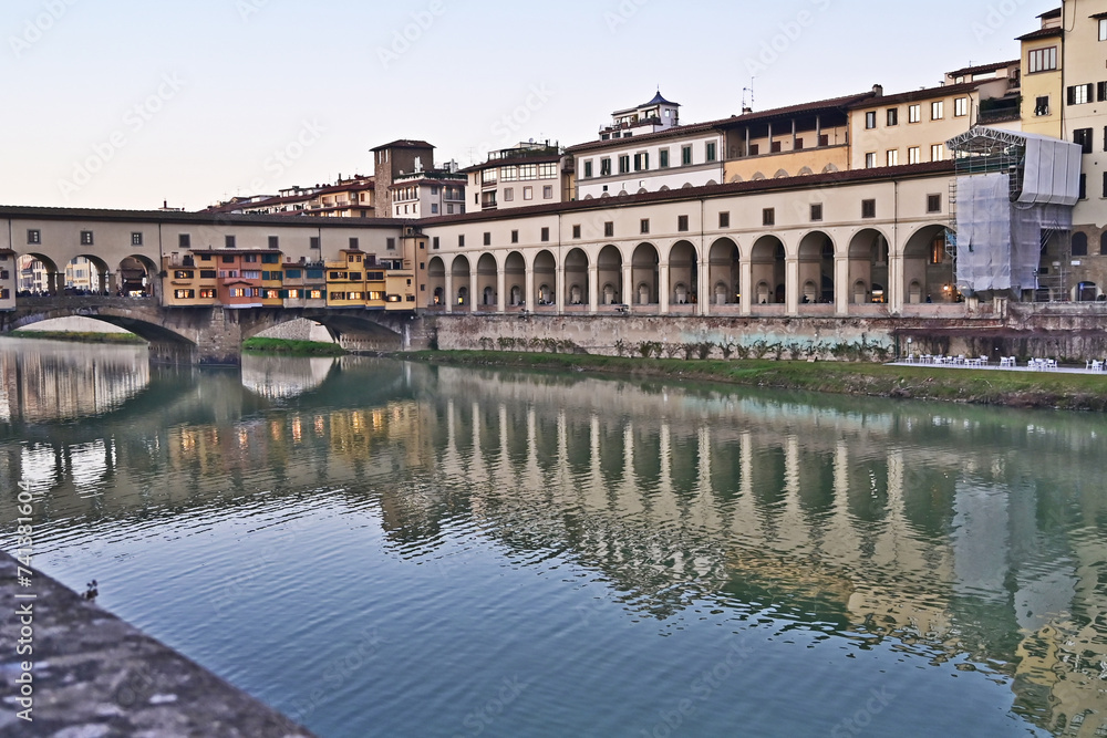 Firenze il fiume Arno al Ponte Vecchio - Toscana