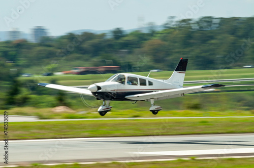 Avião pequeno paulistinha photo