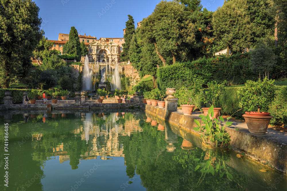 Les viviers et la fontaine de l'orgue, Villa d'Este, Tivoli, Italie