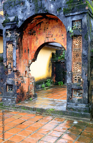 Door of building of the Imperial Citadels of Hue