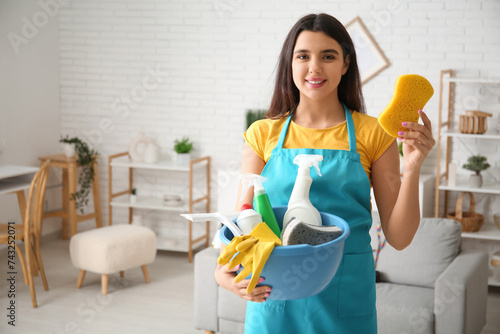 Professional cleaning servi...