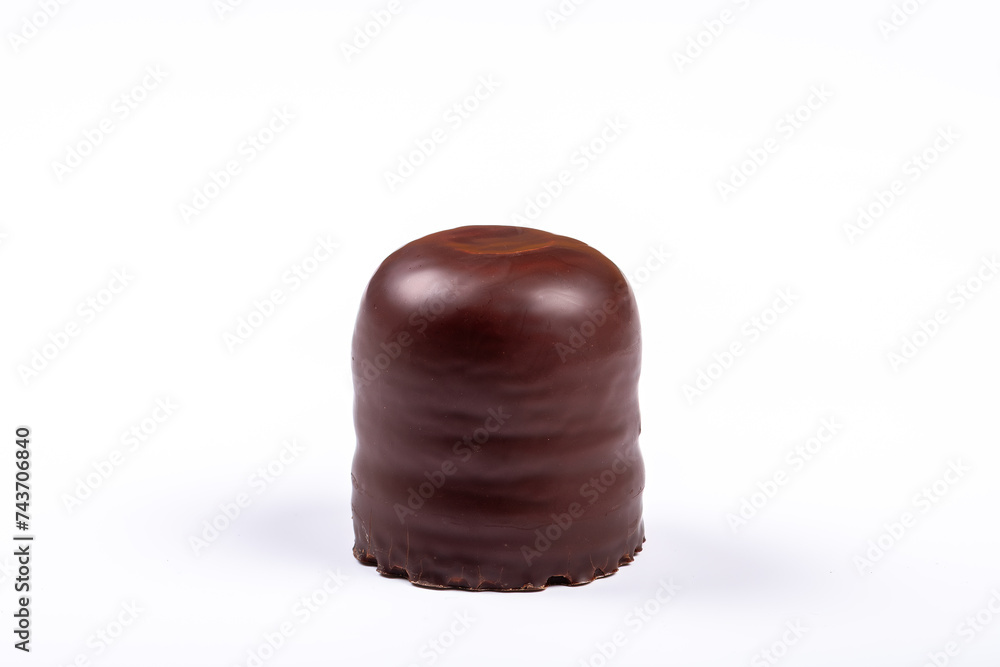 Schoko Kuss: Tempting European Delight on White Background Schoko Kuss: Tempting European Delight on White Background