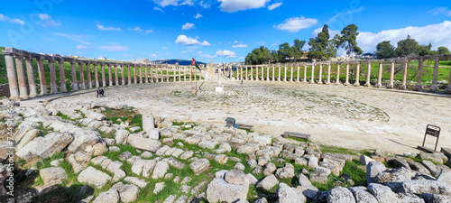 Schilderij op canvas View at the roman ruins of Jerash in Jordan