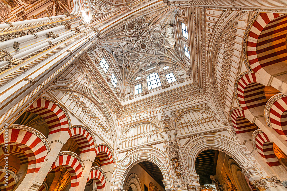 Obraz premium Interior of The Cathedral and former Great Mosque, Andalusia, Cordoba, Spain 
