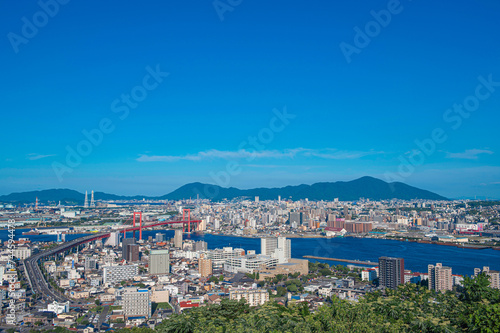 高塔山展望台から望む北九州の眺め