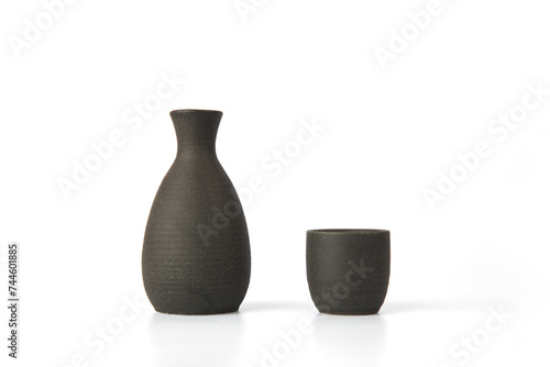 日本酒 とっくり おちょこ 白背景