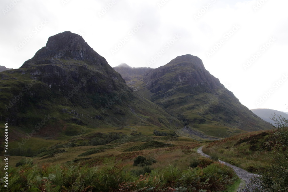 Fototapeta premium Glencoe on the trail to the Lost Valley,scottish highlands