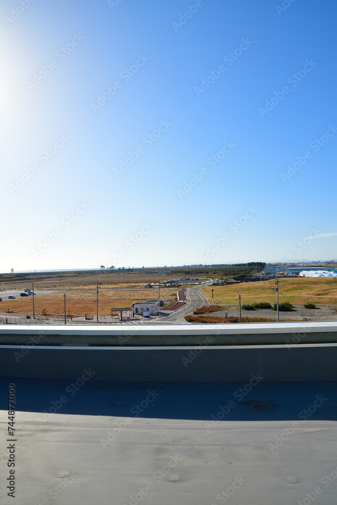 Obraz premium 震災遺構 仙台市立荒浜小学校屋上からの眺め（宮城県） 