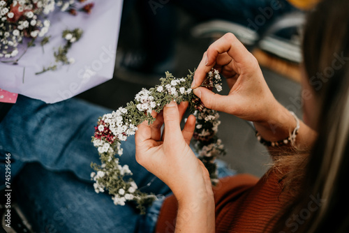 Blumenkranz Workshop für einen Junggesellenabschied