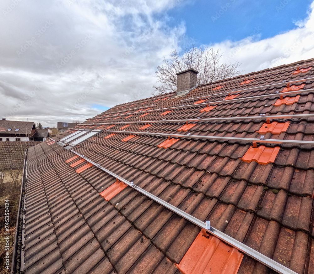 Naklejka premium Preparing the roof for installing solar panels