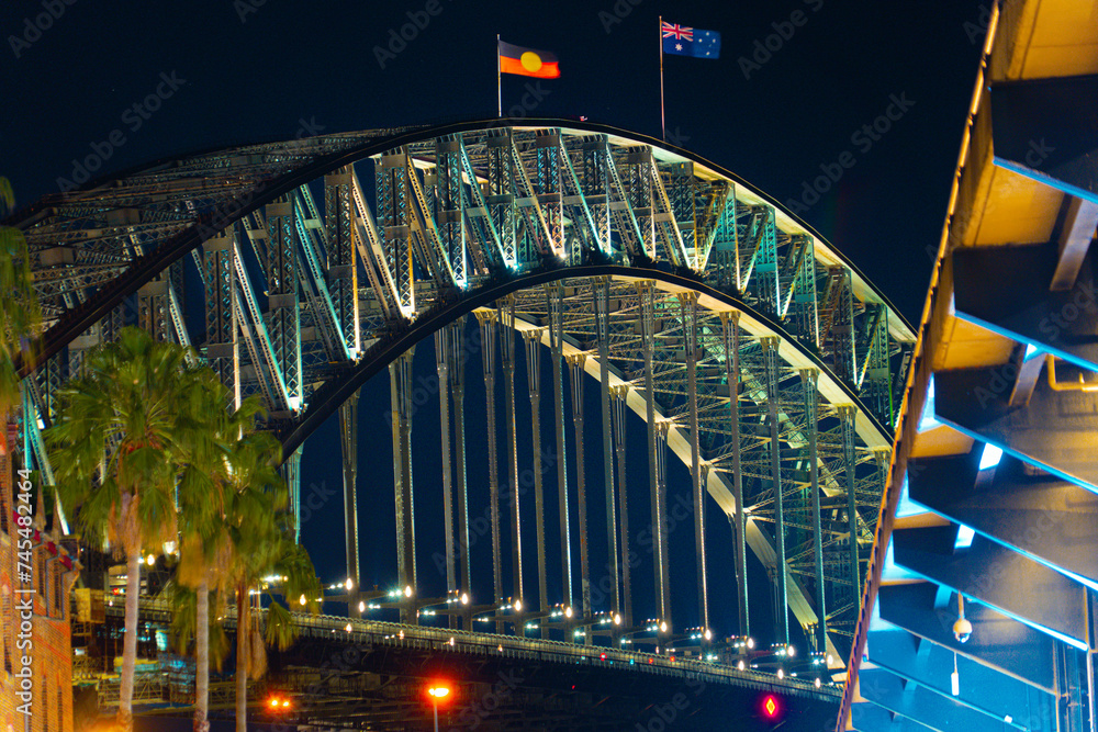 Obraz premium 夜のハーバーブリッジ