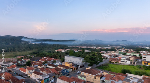 panorâmica da cidade de Atibaia, estado de São Paulo, céu azul