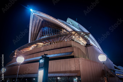 Obraz na płótnie オペラハウスの煌めく夜 w salonie