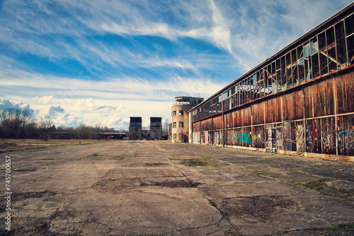 Old Abandoned Airfield - Verlassener Ort - Beatiful Decay - Verlassener Ort - Urbex / Urbexing - Lost Place - Artwork - Creepy - High quality photo