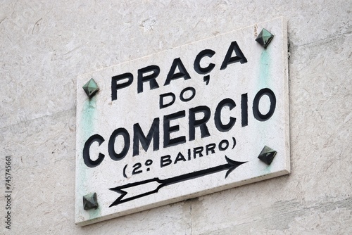 Lisbon - Praca do Comercio sign © Tupungato
