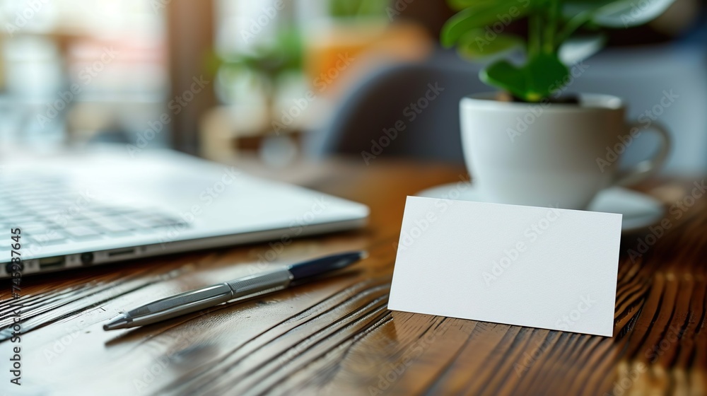Maqueta de una tarjeta colocada sobre una mesa de trabajo con colores cálidos. Concepto de recurso gráfico. Generado por IA. - obrazy, fototapety, plakaty 