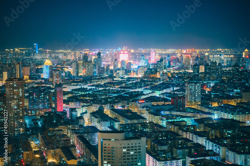 中国 黒竜江省 ハルビン 龍塔からの夜景 