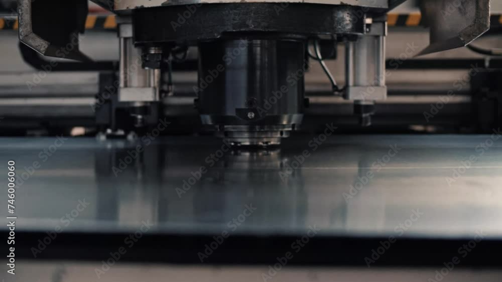 Impact mechanism of a coordinate punching machine Impact mechanism of a coordinate punching machine