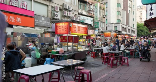 Shuanglian night market in Taipei city of Taiwan