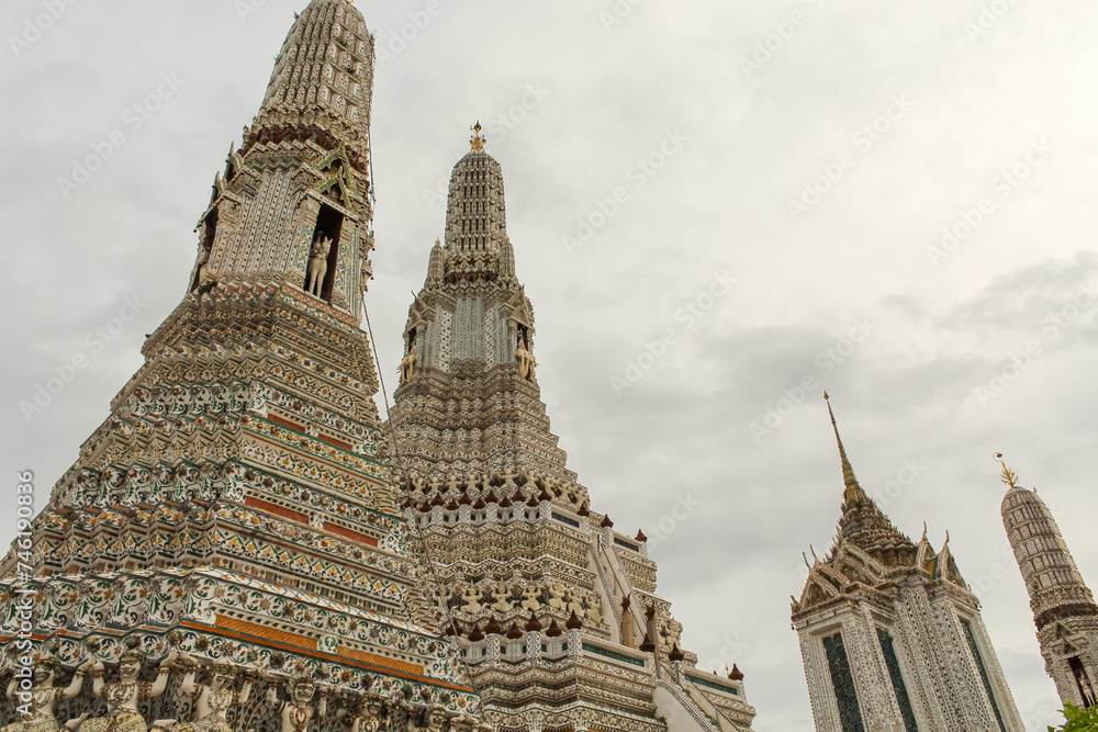 Wat Arun Ratchawararam Ratchaworamahawihan, Bangkok, Thailand