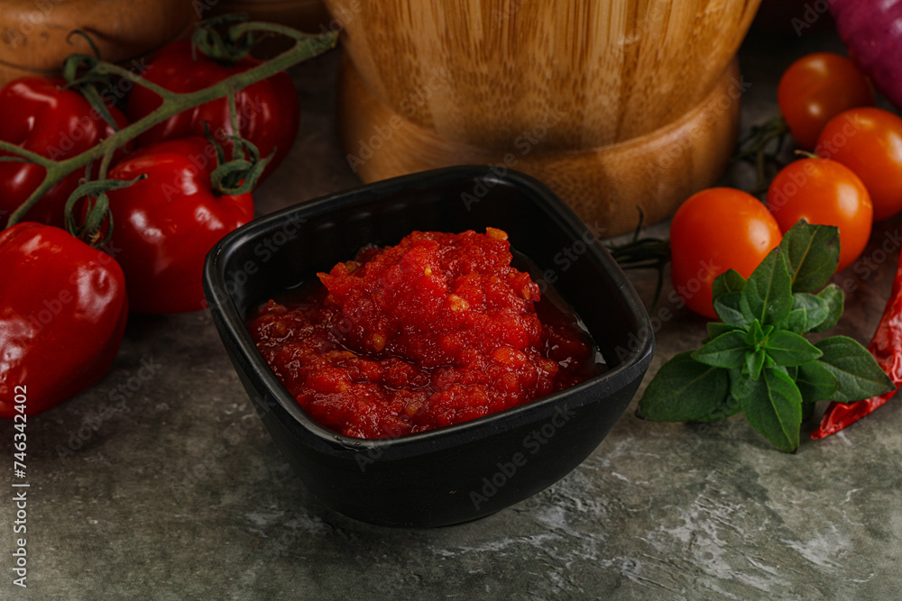 Fresh tomato puree pasta sauce Fresh tomato puree pasta sauce
