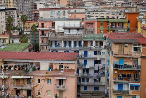 residential buildings in Napoli, Italy © Echo