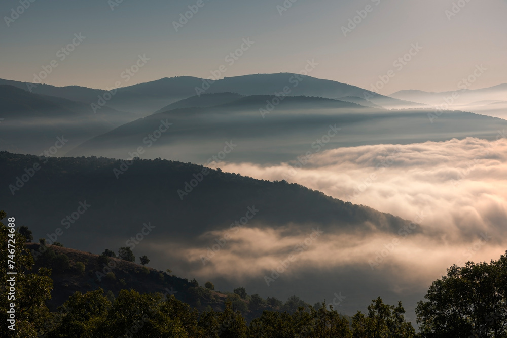 Obraz premium sunrise in the mountains