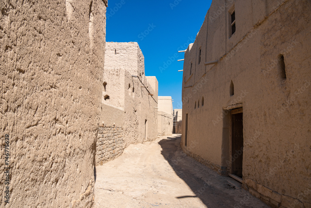 Manah, Oman, ancient fortresses, cities of Arabia, sights of Oman