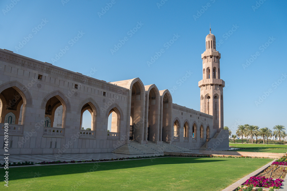 Sultan Qaboos Mosque, Oman, ancient fortresses, cities of Arabia, sights of Oman