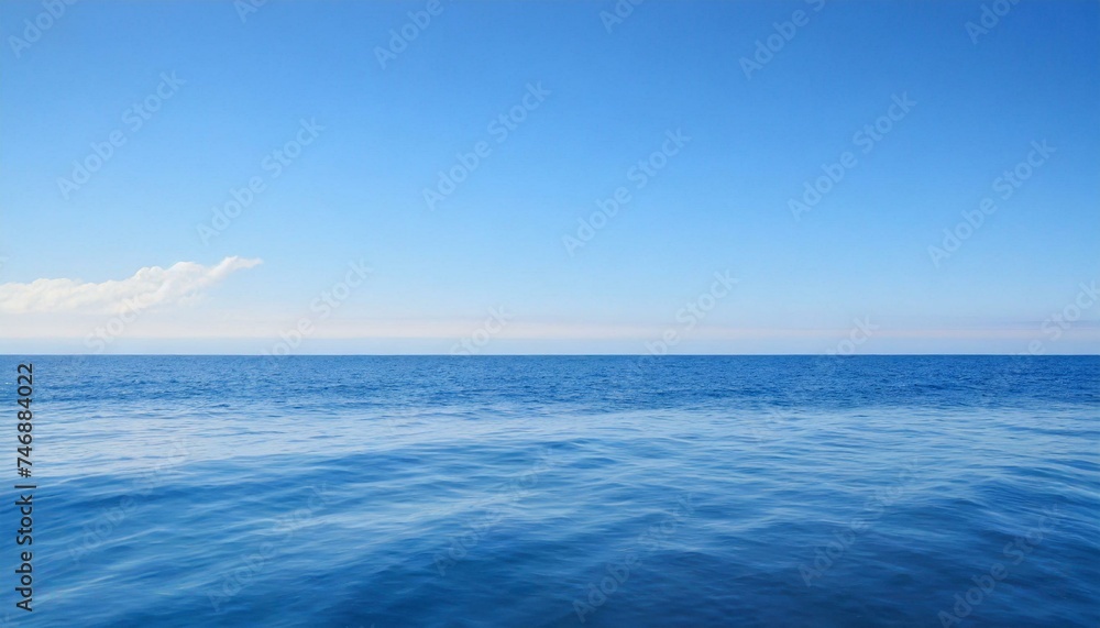 Obraz premium Perfect sky and water of ocean. Travel, holdiay, summer concept.
