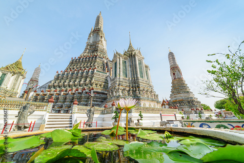 Konstfotografi Awesome view of Wat Arun in Bangkok, Thailand