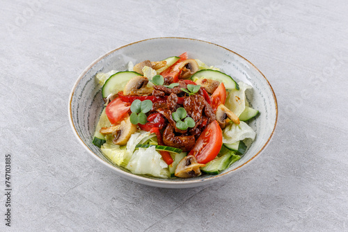 Warm salad with veal for the food delivery website 2