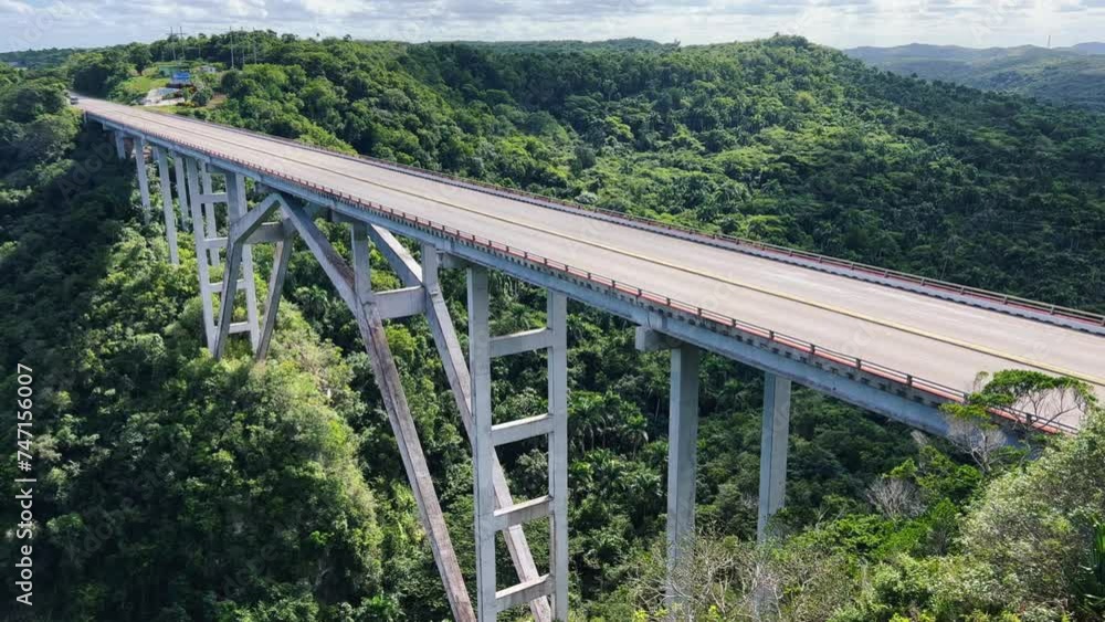 The Bacunayagua Bridge is a landmark of the Island of Freedom, connecting two parts of the Via Blanca highway. View from the Bacunayagua observation deck on the main Havana-Varadero road. Cuba The Bacunayagua Bridge is a landmark of the Island of Freedom, connecting two parts of the Via Blanca highway. View from the Bacunayagua observation deck on the main Havana-Varadero road. Cuba