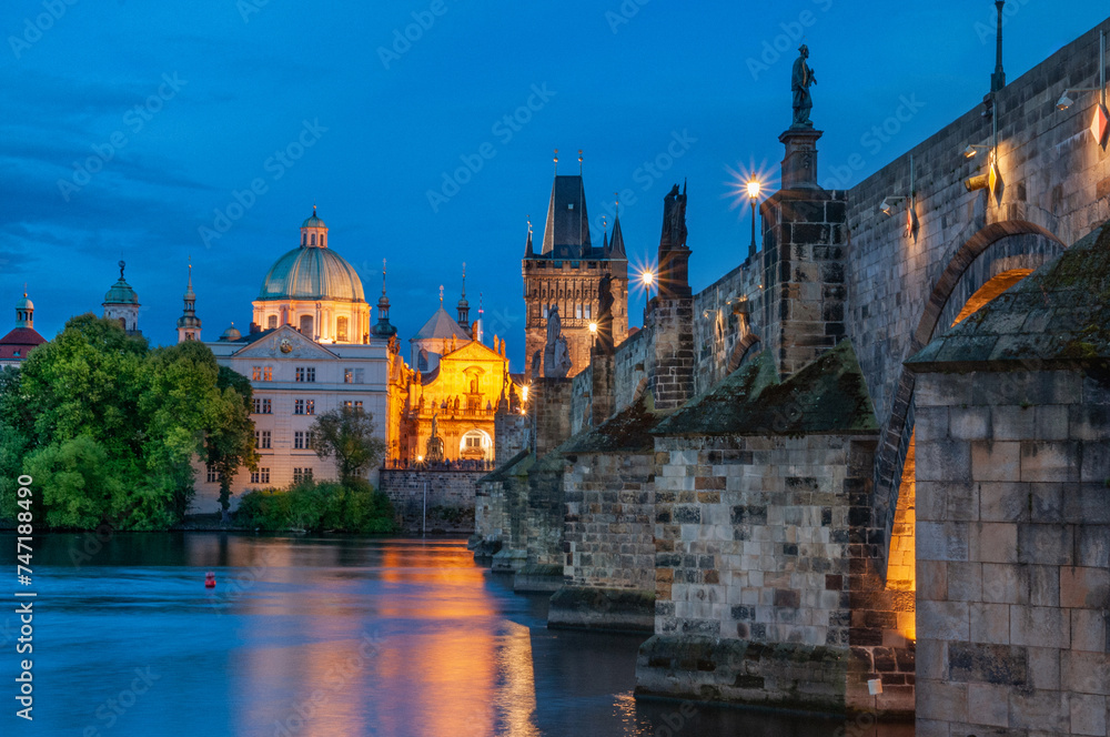 Fototapeta premium View of Prague castle and old town in Prague, Czech Republic 