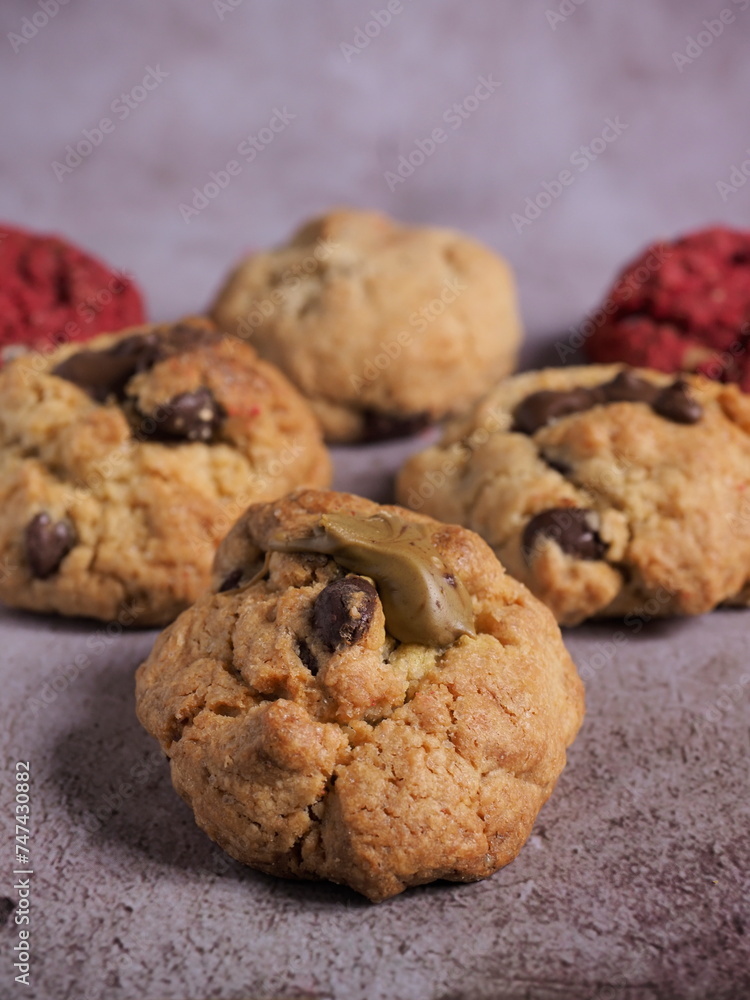 Fotos de estudio con galletas y distintos fondos y composiciones. Fotos de estudio con galletas y distintos fondos y composiciones.