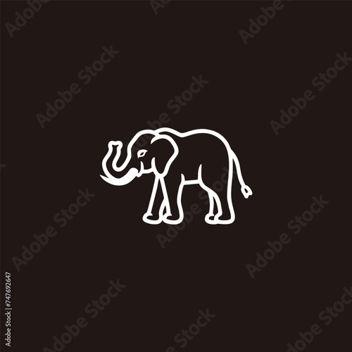 elephant logo style design Vector illustration of an elephant head