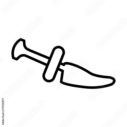Shoe Stretchers line icon