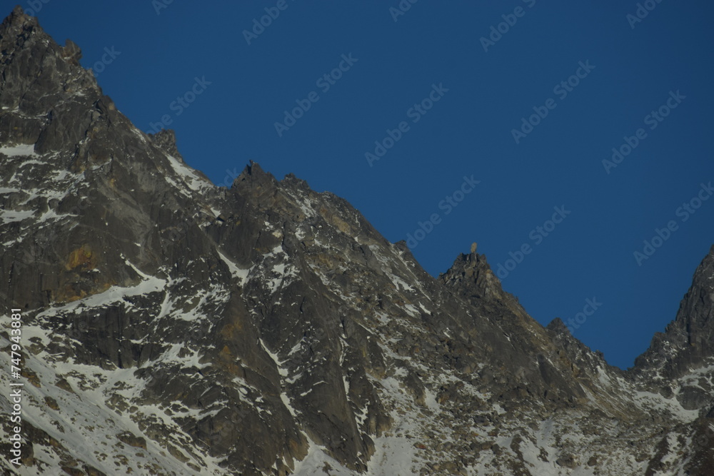 A glimpse into the heart of the mountains. A glimpse into the heart of the mountains.
